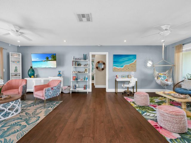 Home for sale at 1124 Carambola Circle - photo 6745277