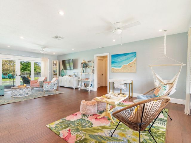 Home for sale at 1124 Carambola Circle - photo 6745282