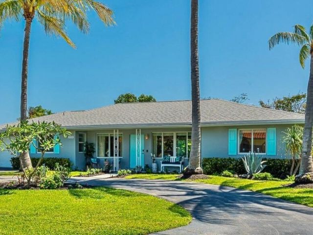 Home for sale at 1124 Carambola Circle - photo 6745294