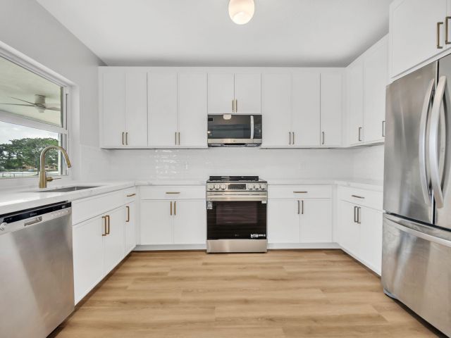 Home for sale at 20411 NW 4th Street - photo 6809501