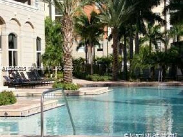 1-bedroom condo for rent in Sunny Isles Beach - 17125 N Bay Rd 3601 - MondialRealty