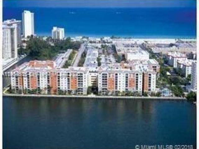 1-bedroom condo for rent in Sunny Isles Beach - 17125 N Bay Rd 3601 - MondialRealty