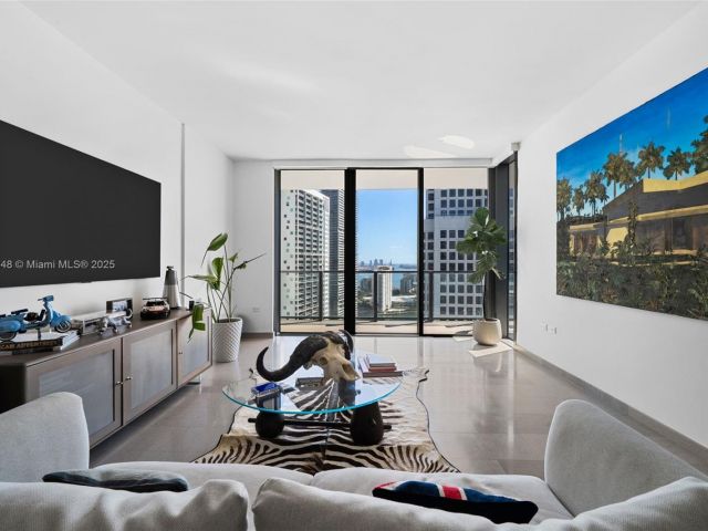 Apartment for sale  Unit #2505 - photo 6745222