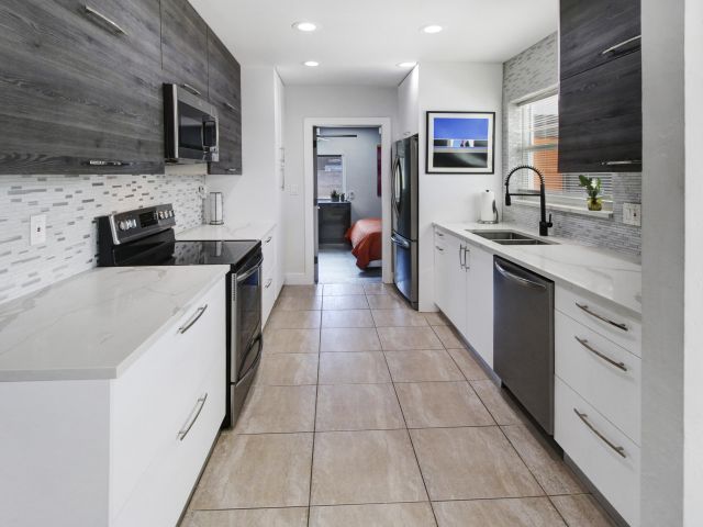 Home for sale at 2016 NE 22nd Street - photo 6772610