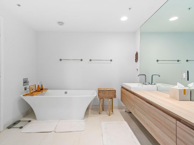 Apartment for sale  Unit #902 - photo 6752487