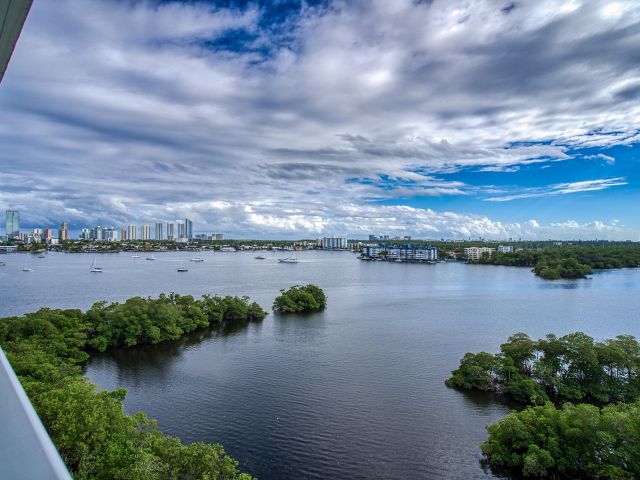 Apartment for sale  Unit #902 - photo 6752491