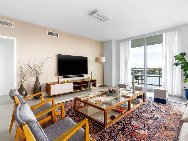 Apartment for sale  Unit #902 - photo 6752493