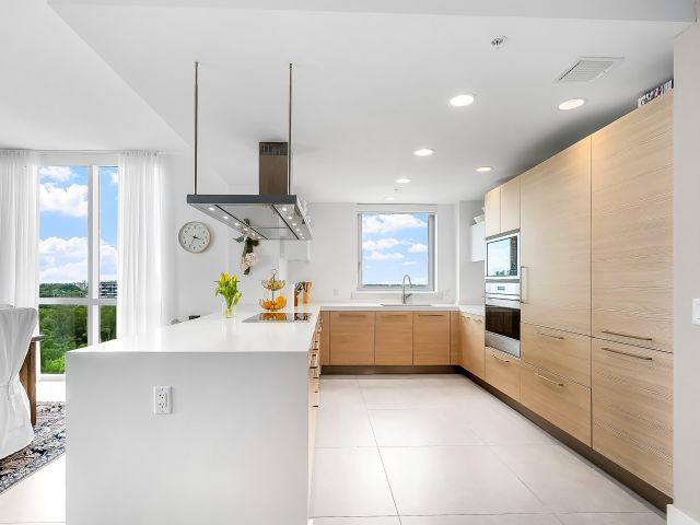 Apartment for sale  Unit #902 - photo 6752498