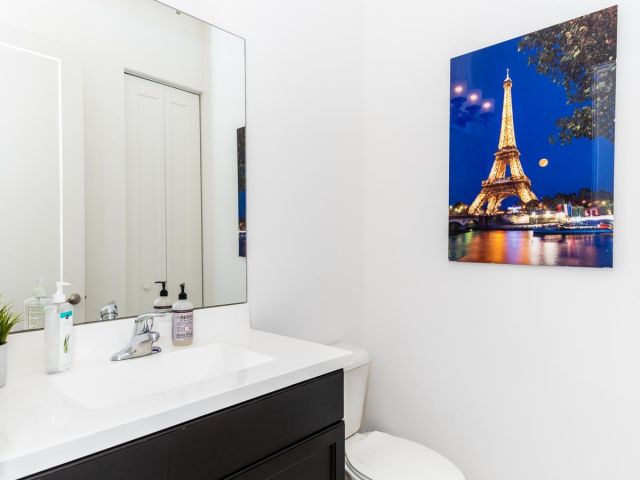 Home for rent at 15210 Seaglass Terrace Lane - photo 6771056