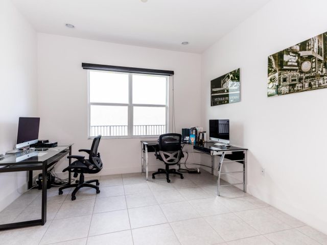 Home for rent at 15210 Seaglass Terrace Lane - photo 6771057