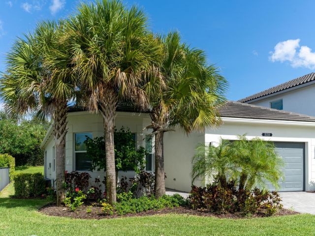 Home for rent at 15210 Seaglass Terrace Lane - photo 6771071