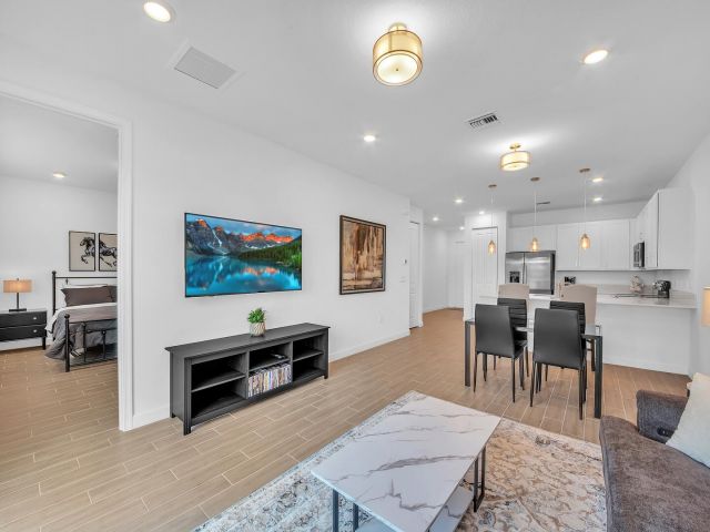 Home for rent at 14517 Three Ponds Trail - photo 6765018