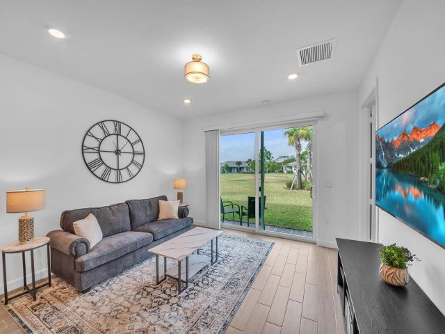 Home for rent at 14517 Three Ponds Trail - photo 6765019