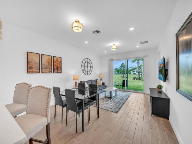 Home for rent at 14517 Three Ponds Trail - photo 6765023