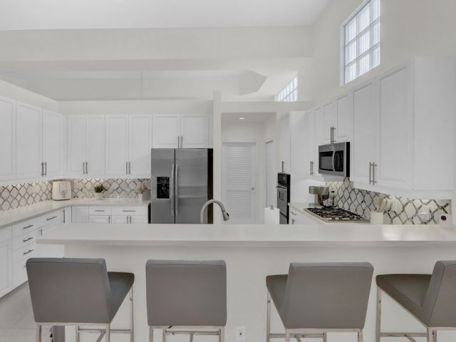 Home for rent at 6564 Somerset Circle - photo 6748548