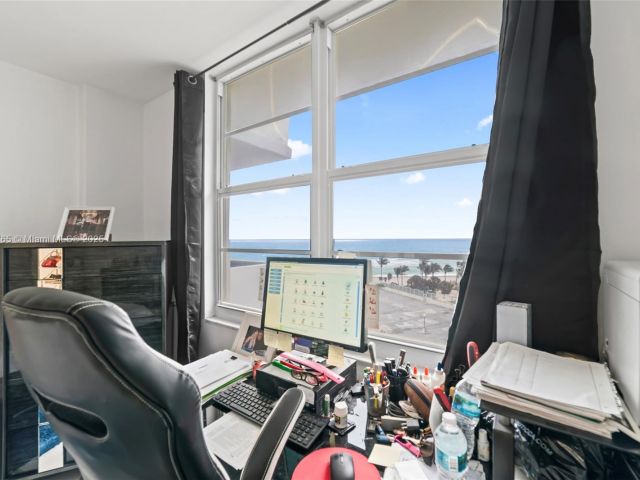 Apartment for sale  Unit #716 - photo 6745902