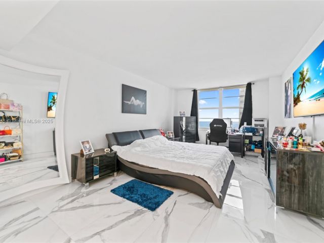 Apartment for sale  Unit #716 - photo 6745904