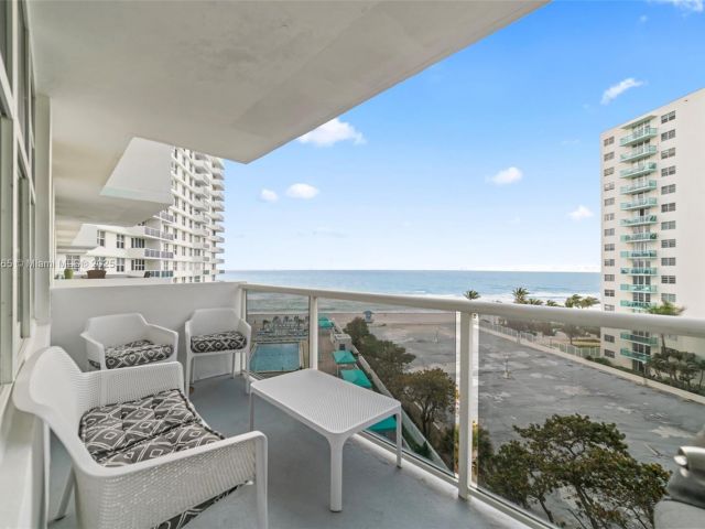 Apartment for sale  Unit #716 - photo 6745906