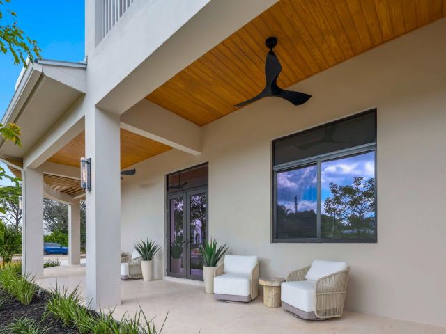 Home for sale at 1701 N Swinton Avenue - photo 6822411