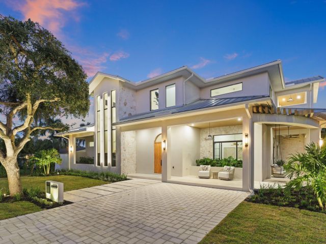 Home for sale at 1701 N Swinton Avenue - photo 6822419