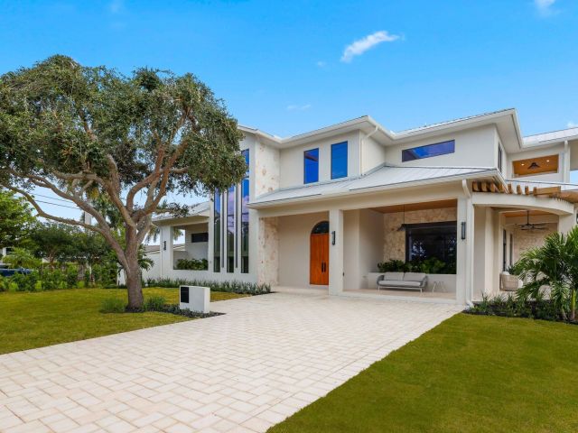 Home for sale at 1701 N Swinton Avenue - photo 6822420