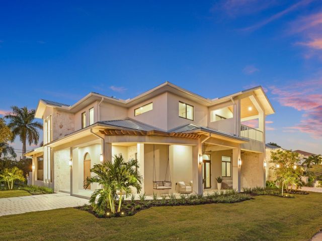 Home for sale at 1701 N Swinton Avenue - photo 6822426