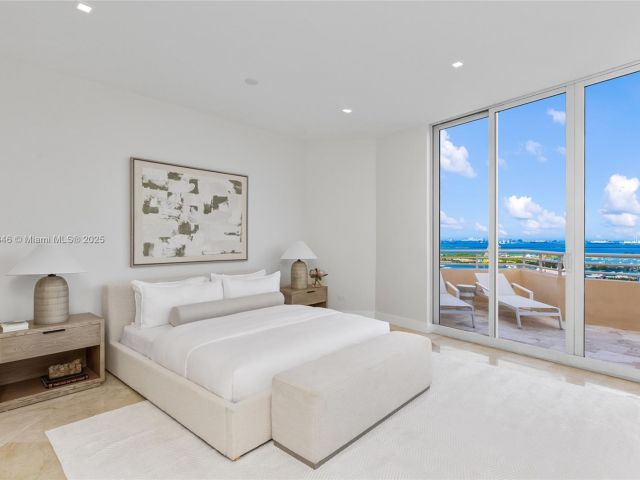 Apartment for sale  Unit #3901 - photo 6753722