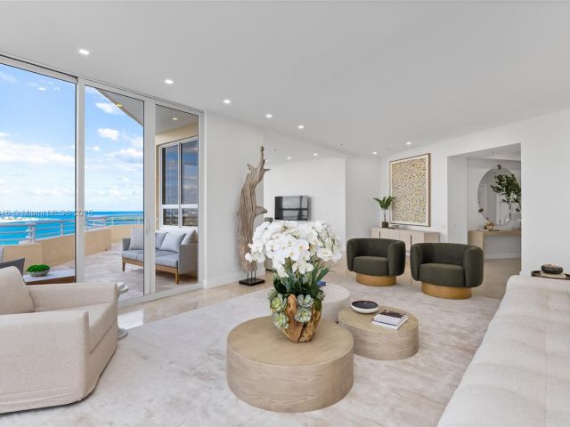 Apartment for sale  Unit #3901 - photo 6753730