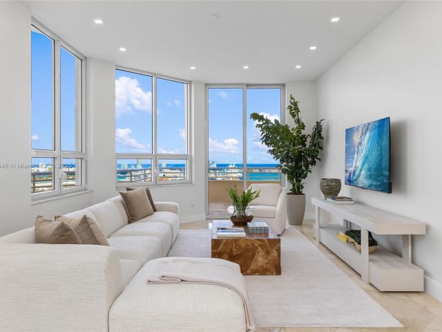 Apartment for sale  Unit #3901 - photo 6753736