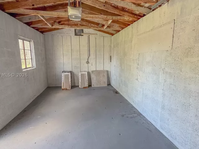 3-bedroom home for sale in Hollywood - 2462 Johnson St - MondialRealty
