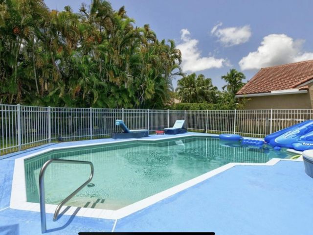 Home for sale at 9460 Lake Serena Drive - photo 6748511