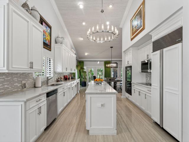 Home for sale at 7205 Mandarin Drive - photo 6861004