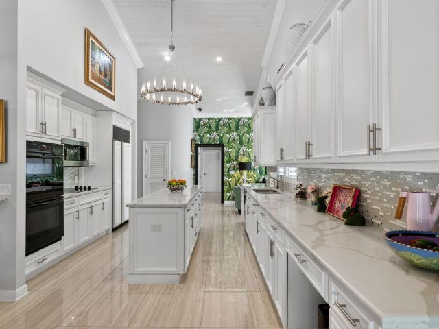 Home for sale at 7205 Mandarin Drive - photo 6861006