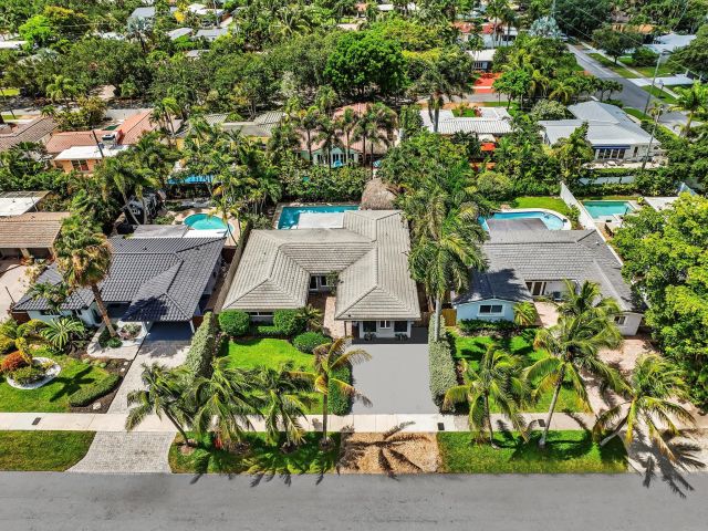 Home for rent at 1786 NE 21st Street - photo 6747497