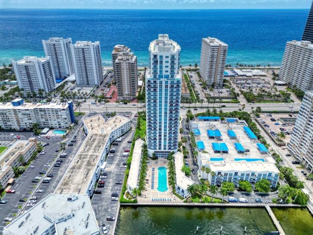 1-bedroom condo for sale in Hallandale Beach - 1945 S Ocean Dr 1110 - MondialRealty