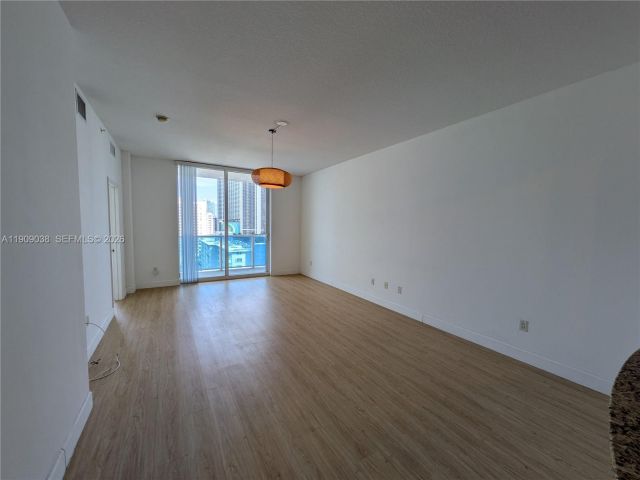 1-bedroom condo for sale in Hallandale Beach - 1945 S Ocean Dr 1110 - MondialRealty