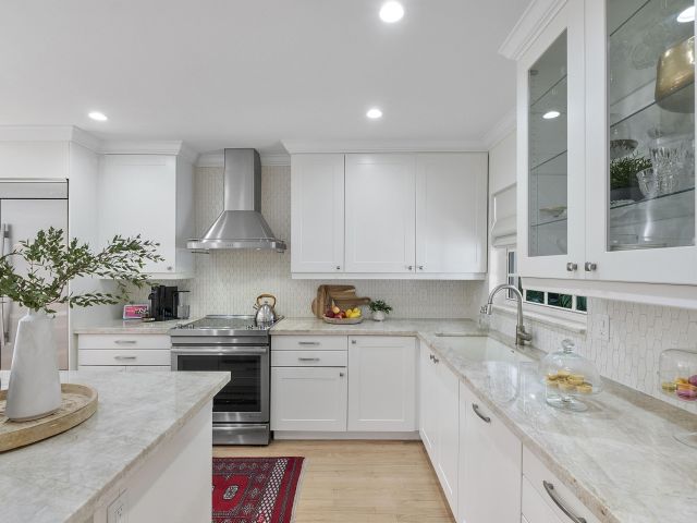 Home for sale at 111 NE 17th Avenue - photo 6765786