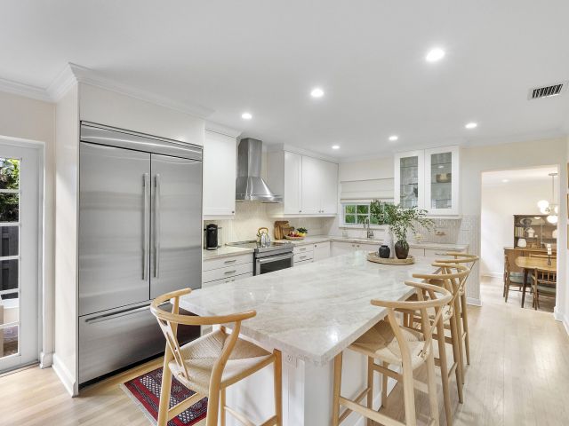 Home for sale at 111 NE 17th Avenue - photo 6765790