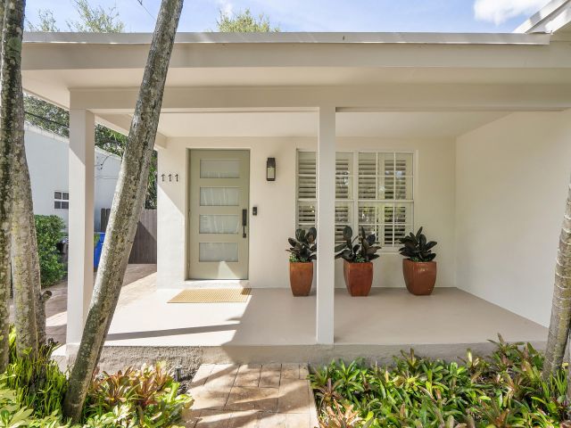 Home for sale at 111 NE 17th Avenue - photo 6765796