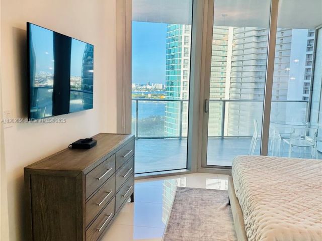 Apartment for sale  Unit #2303 - photo 6746371