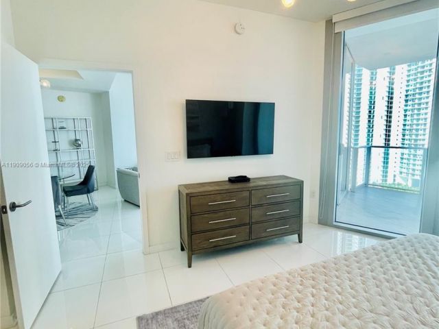 Apartment for sale  Unit #2303 - photo 6746375