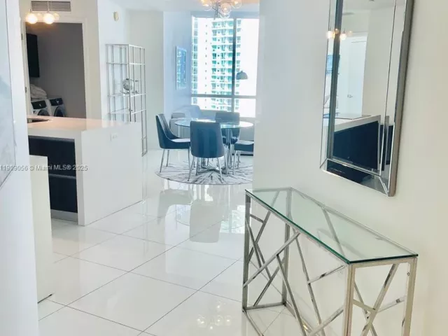 2-bedroom condo for sale in Miami - 851 NE 1st Ave 2303 - MondialRealty