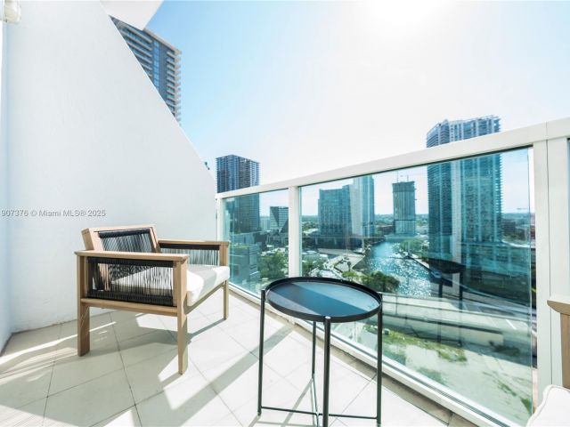 Apartment for rent  Unit #1217 - photo 6751182