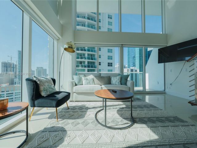 Apartment for rent  Unit #1217 - photo 6751197