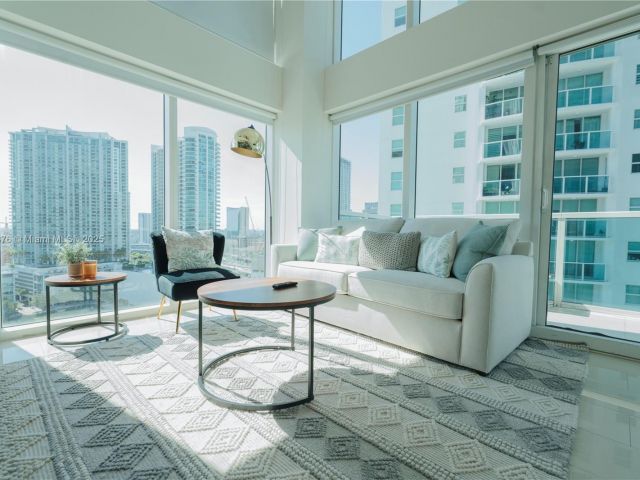 Apartment for rent  Unit #1217 - photo 6751198