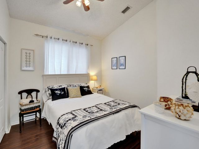 Home for sale at 19405 SW 67th Street - photo 6815318