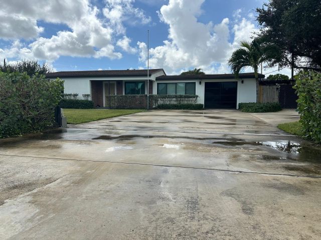 Home for rent at 2940 Cherokee Road - photo 6747904