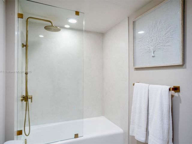 Apartment for rent  Unit #836 - photo 6761658