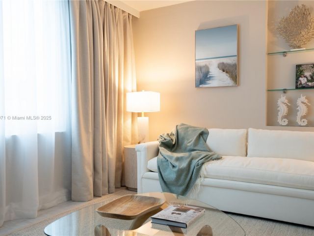 Apartment for rent  Unit #836 - photo 6761669