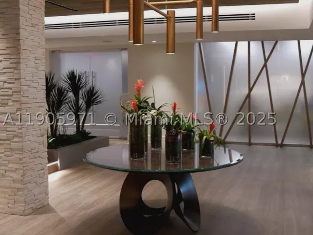 condo for rent in Miami Beach - 2301 Collins Ave 836 - MondialRealty